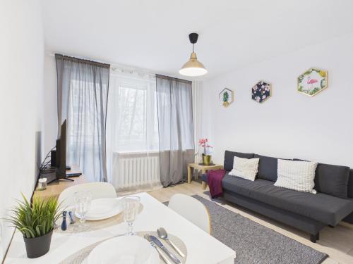2 bedrooms, 3 beds