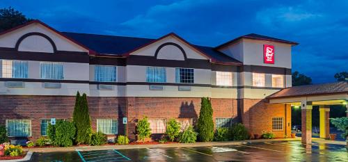 Red Roof Inn & Suites Lake Orion / Auburn Hills in Lake Orion, USA