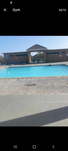 Dowayne 1bed 1 bath in gated community colbeck manor in Old Harbour