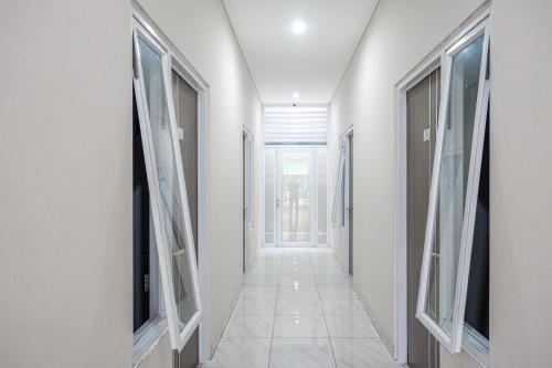 RedDoorz Syariah near UNSOED – Purwokerto, ID