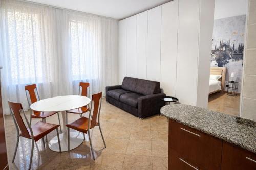 Il Balcone del Longobardo-200m dall' Arena 5