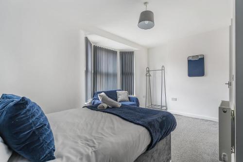 Stylish 3 Bed 3 en-suite home in a popular part of Liverpool - Close by to City Centre - Free Parking, Liverpool (photo 7)