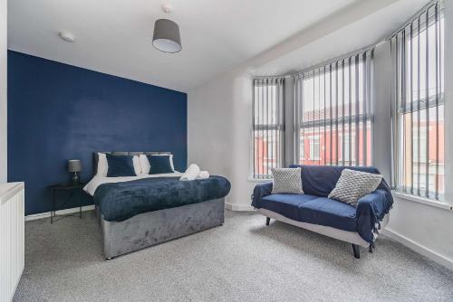 Stylish 3 Bed 3 en-suite home in a popular part of Liverpool - Close by to City Centre - Free Parking, Liverpool (photo 10)