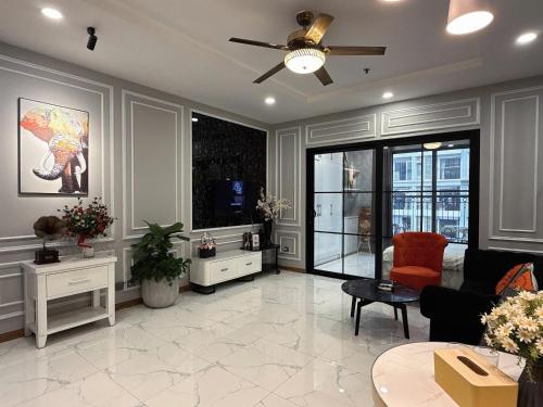 Facilities, Lumi Apartment Vinhomes Times City Ha Noi in Hoang Mai District