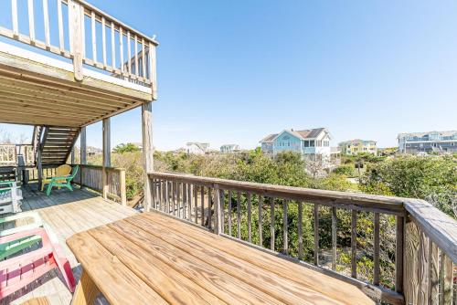 Bayberry Dunes - Corolla, Ocean Sands, 90 Yards to Beach, Ocean View, Hot Tub in โคโรลลา (NC)