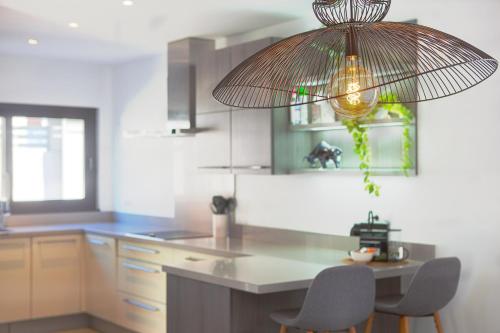 Modern Villa close to Costabella beach - image 42