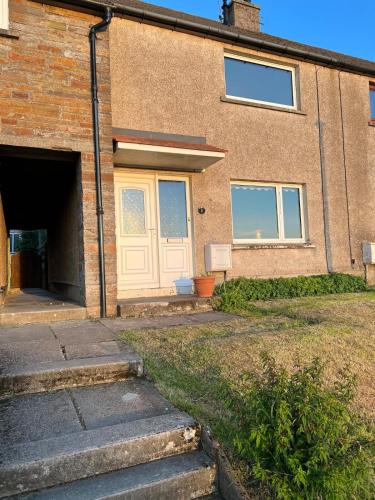 Cosy 2 Bed Home In Thurso - NC500 - Sleeps 4 in 瑟索