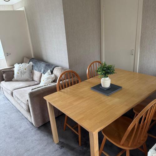 Cosy 2 Bed Home In Thurso - NC500 - Sleeps 4 in 瑟索