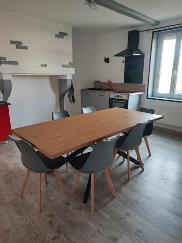 Maison cosy proche Der & Saint-Dizier gîte à louer Sapignicourt