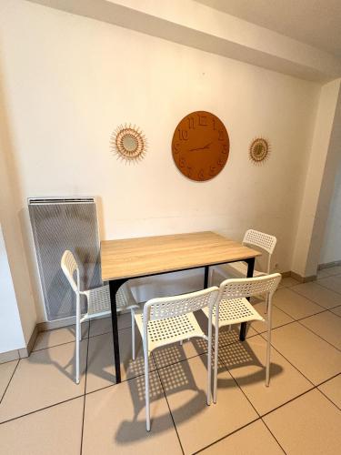 À Quelques pas de la gare - Duplex (A Quelques pas de la gare - Duplex) in Maisons-Laffitte