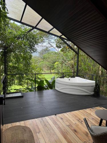 Nara Cabin in Bajos del Toro
