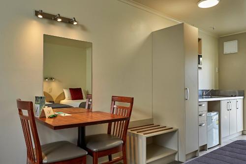 The White Morph Motels, Kaikoura (photo 11)