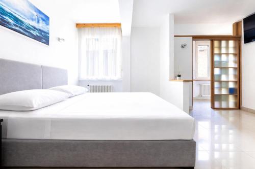 San Carlo Garni in Lugano City Center