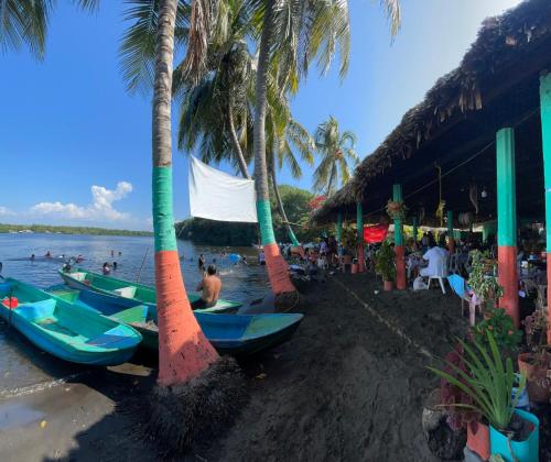 Barra Zacapulco - Palapa Abraham in Huixtla