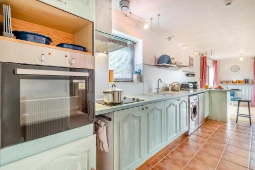 Iekārtas, 2 Bed in Barnby oc-t28265 in Mutford