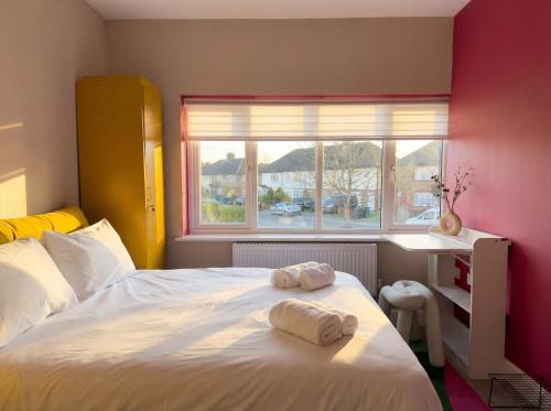 Zozy Clitterhouse, London (photo 4)