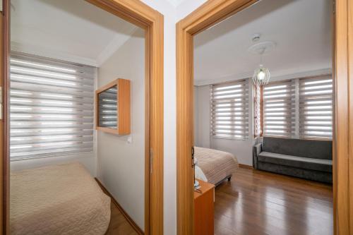 Aras Life Hotel - image 10