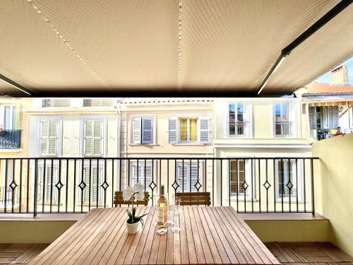 Top floor apartment