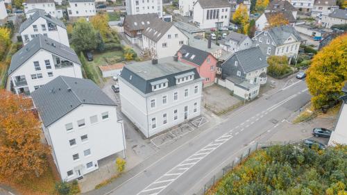 Vista exterior, NEU im Zentrum stilvolle Premium-Suite mit Parkplatz in Gummersbach