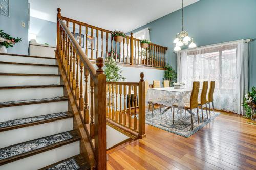 Deck & Outdoor Dining! Spacious St Paul Getaway in Maplewood