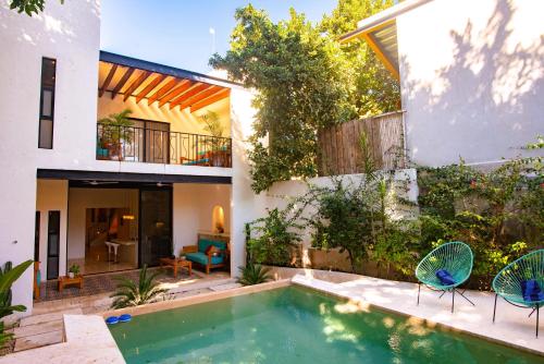 Tropical Paradise in the Centro Historico of Merida