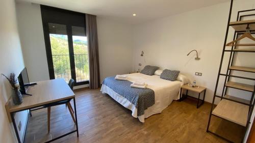 Hostal Restaurant Mussons Vins in Poboleda