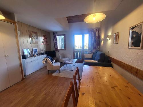 Appartement familial rénové à Courchevel 1550, 3 pièces