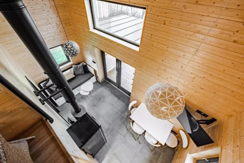 2 bedrooms, 4 beds