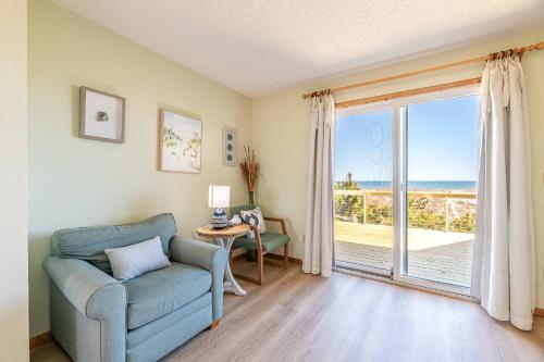 Dolphin Destination - image 36