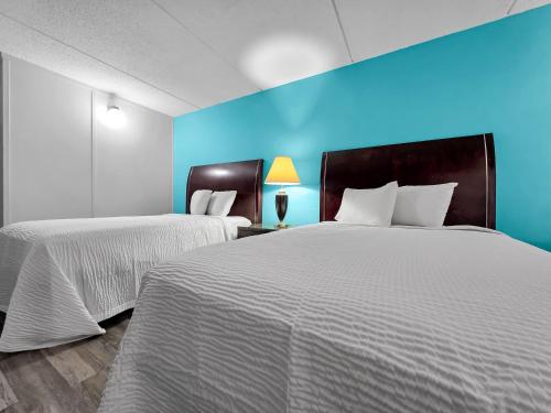 Crystal Palace Resort Room Type - Standard Double Room
