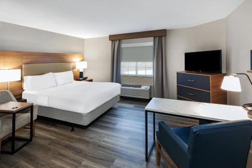 Candlewood Suites - Topeka West an IHG Hotel - image 38