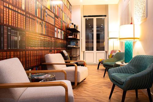 娛樂設施, Rio Art Hotel in 塞圖巴爾市中心