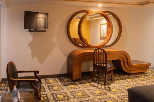 room detail thumbnail 0