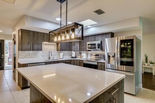 3 Mi to Water! Pet-Friendly Retreat in Lake Wales in Frostproof