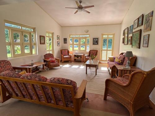 Waterlily House in Huahine Island