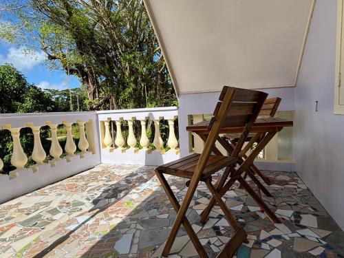 Waterlily House in Huahine Island