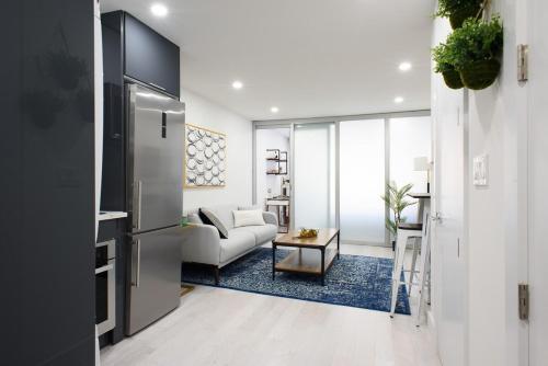 75-2C Furnished 1BR W D Elev WD Central park in New York, USA