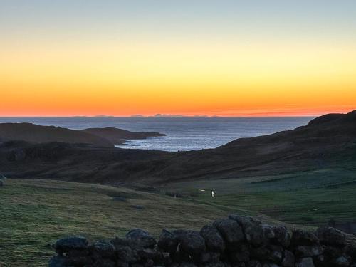 Iekārtas, At Last in Kinlochbervie