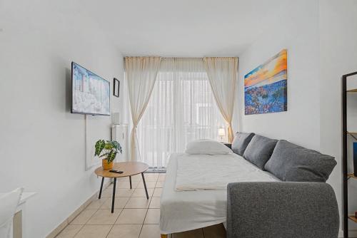 2 Schlafzimmer - 4 Betten, Parkplatz, Terrasse in Rhede