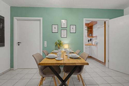 Faciliteter, 2 Schlafzimmer - 4 Betten, Parkplatz, Terrasse in Rhede