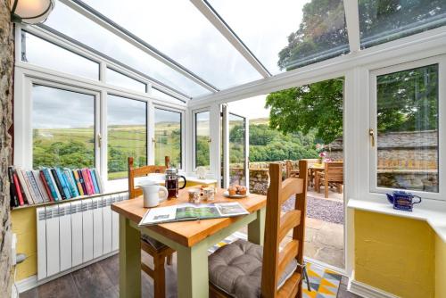 Iekārtas, 2 Bed in Arkengarthdale oc-ds951 in Langthwaite