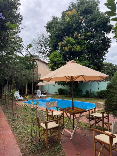 Garden, Casa quinta en Capiata in Capiata