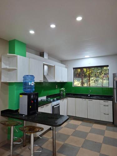 Kitchen, Casa quinta en Capiata in Capiata