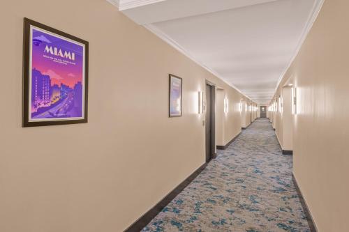 Holiday Inn Express Miami Springs an IHG Hotel - image 22