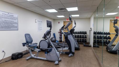 Holiday Inn Express Hotel & Suites Macon-West an IHG Hotel - image 17