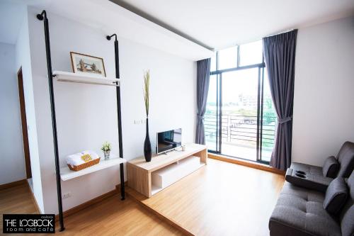 日志客房酒店和咖啡廳 The LogBook room and cafe'