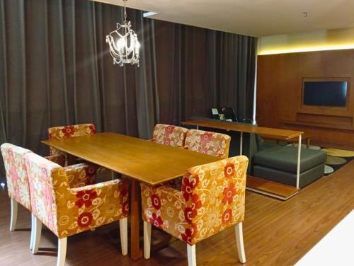 Empire Suites Subang by MyKey in Subang Jaya