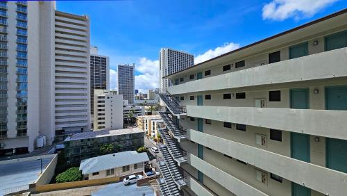 Waikiki Grand Hotel Official Site – Honolulu, HI