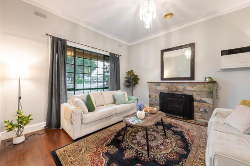Maple House of Period Charm in Fawkner