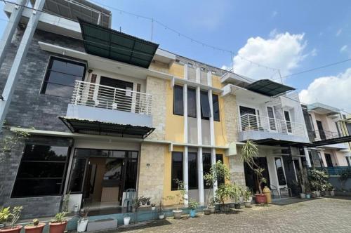 Fora House - near UMM Malang - Kec. Dau